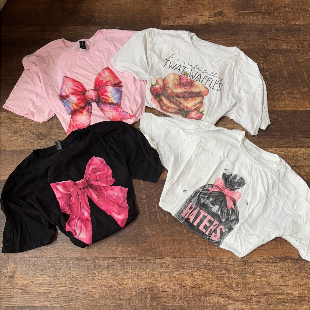 Graphic t-shirts  - Multicolor